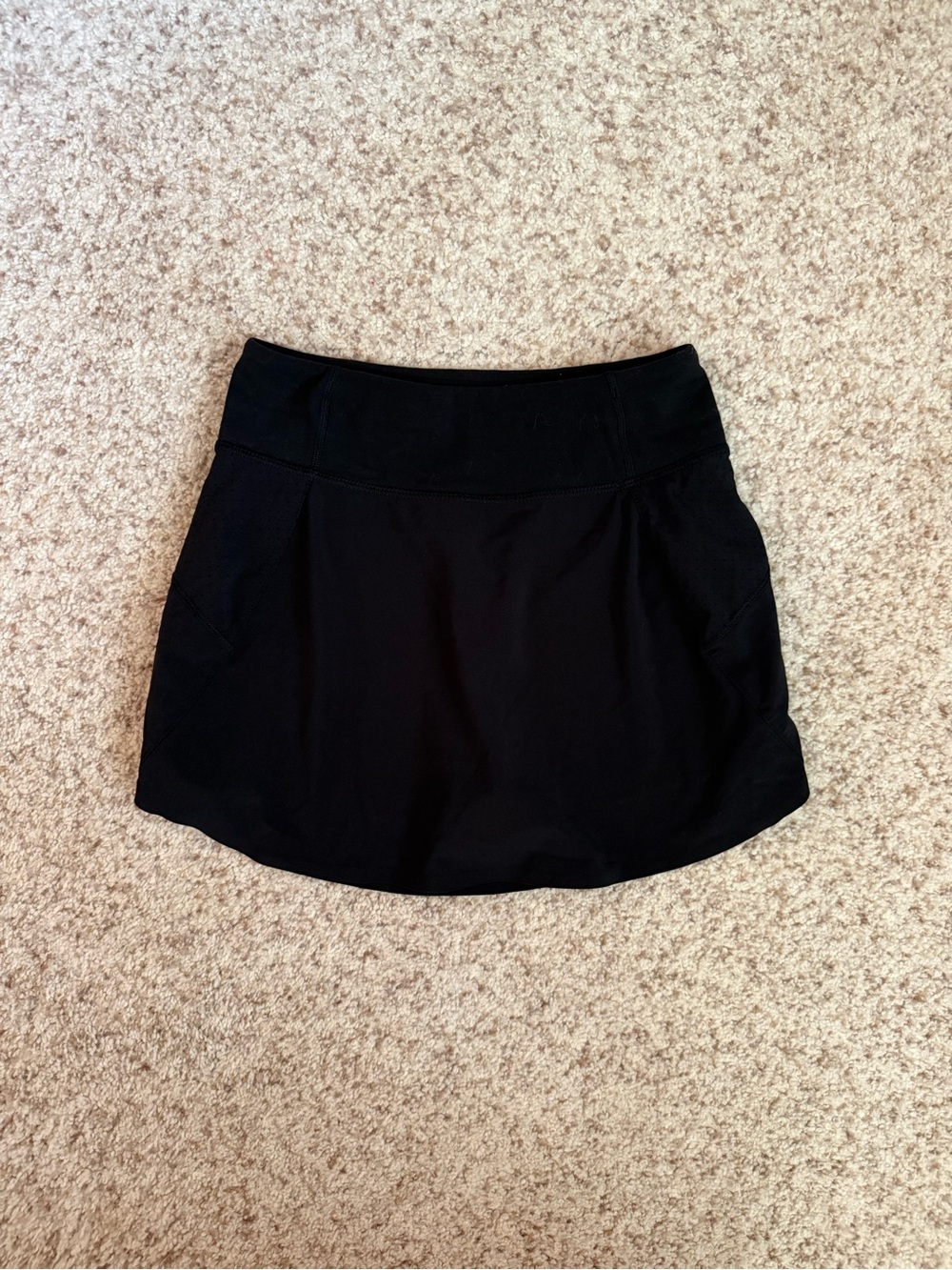 Girls Athleta Run the World Skort - Size M